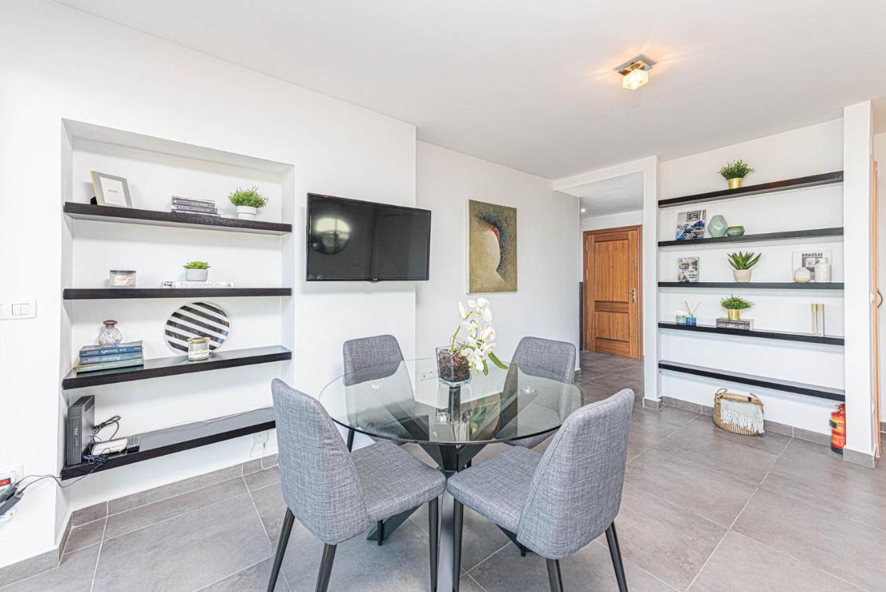 Mediterraneo Beach Apartment In Malaga By Solaga Holiday Homes Екстер'єр фото