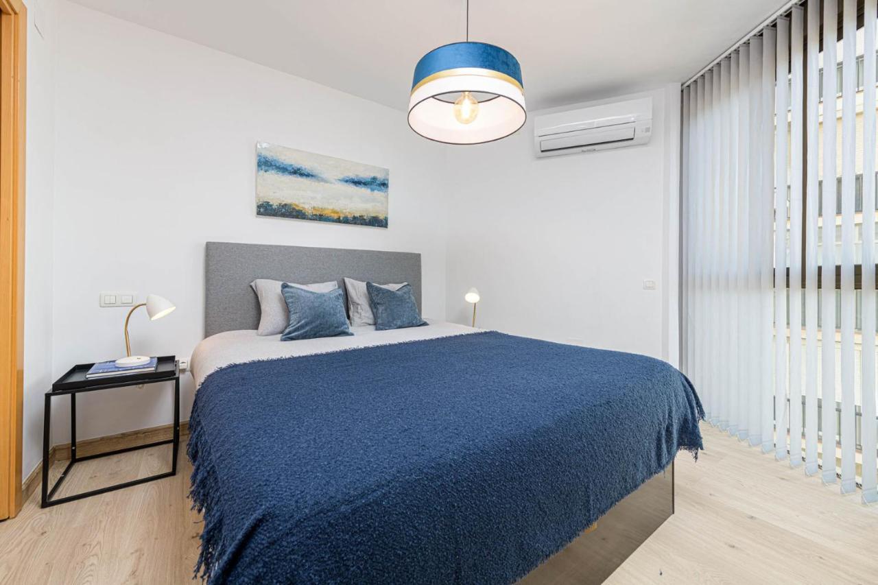 Mediterraneo Beach Apartment In Malaga By Solaga Holiday Homes Екстер'єр фото